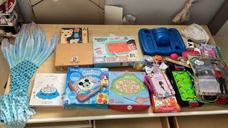 Lote de juguetes variados. Consultar precio