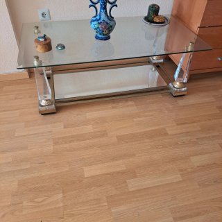 Mesa de centro de cristal y metal