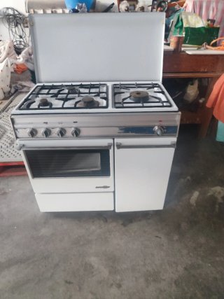 Cocina de Gas con Horno