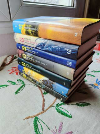 La Historia Tierra Media 1-4, 6-8. Tolkien.