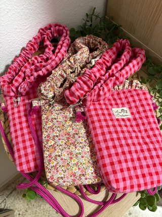 Set de 3 Bolsos y 3 Cuelgamóviles