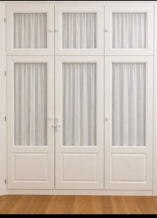 Armario Blanco de Tres Puertas