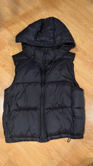 Chaleco Negro Zara