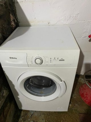 Lavadora Balay Blanca 6kg funciona todo correcto.