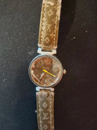 Reloj Louis Vuitton