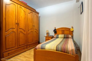 Conjunto de Dormitorio de Madera