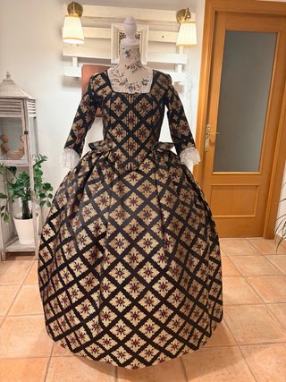 Elegante Traje de Fallera A ESTRENAR Talla 40/44