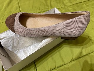 Zapatos de mujer bicolor