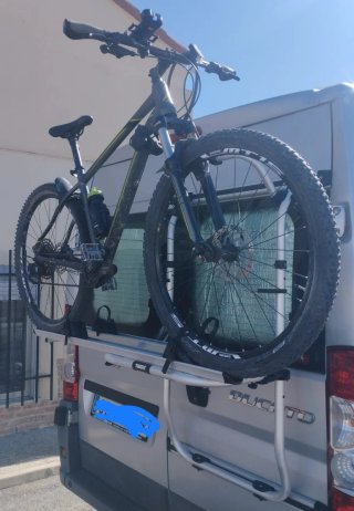 Portabicicletas Thule Elite Van XT.