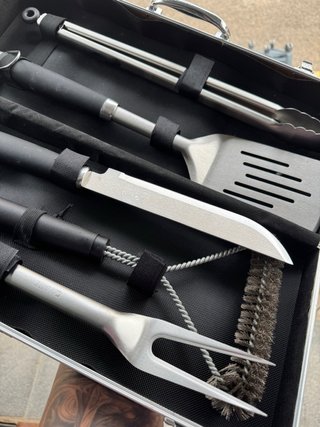 Kit de Barbacoa en Maletín utensilios