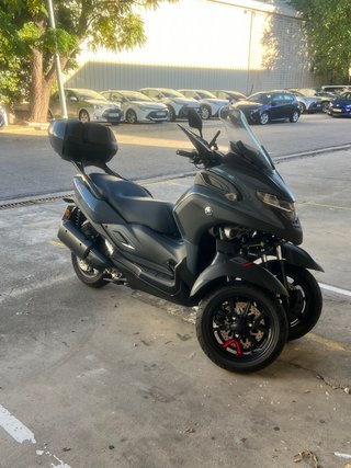 Yamaha Tricity 300
