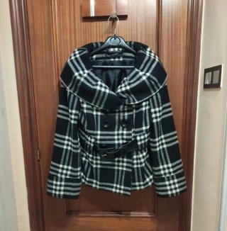 Abrigo Zara Basic Cuadros Talla M
