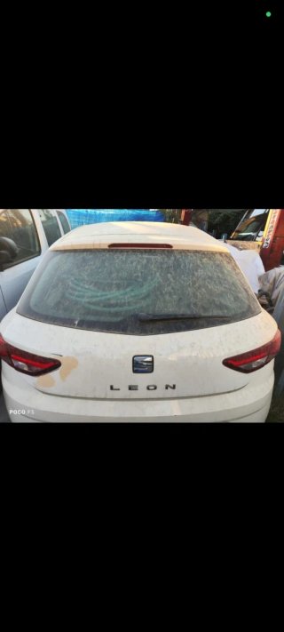 Portón Trasero SEAT León (2016)