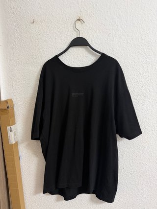 Camiseta Negra