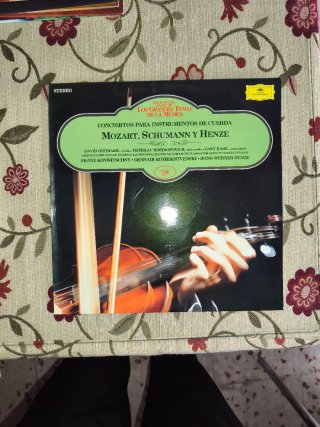 Vinilo Mozart, Schumann y Henze