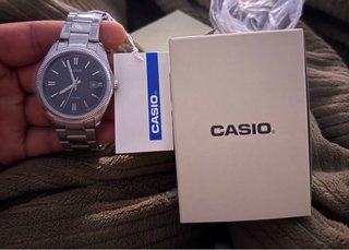 Reloj Casio Plateado