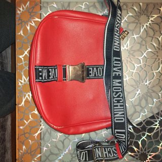 Bolso Love Moschino Rojo