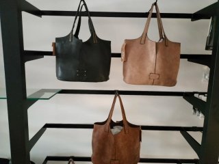 Bolso de Piel Varios Colores,se vende x separado
