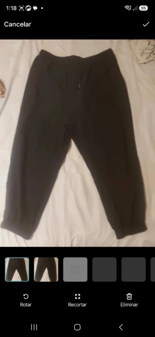 Pantalón negro