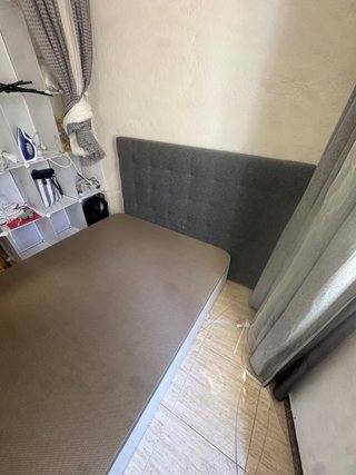 Cama con Cabecero Tapizado Gris