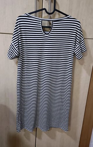 Vestido corto de rayas
