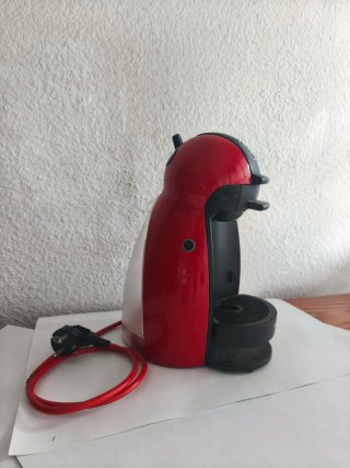 Cafetera Nespresso Roja