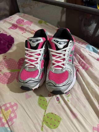 Zapatillas Asics Rosa y Plata