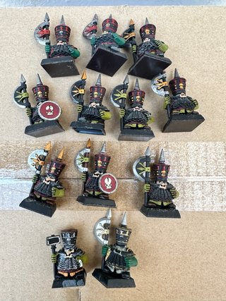 12 Guerreros Enanos del Caos