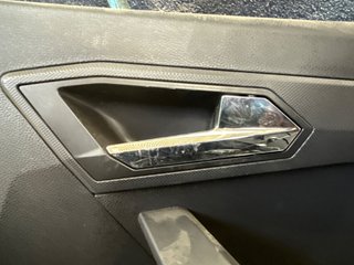 MANETA INTERIOR DELANTERA DERECHA Seat Ibiza (KJ1)(2017->)