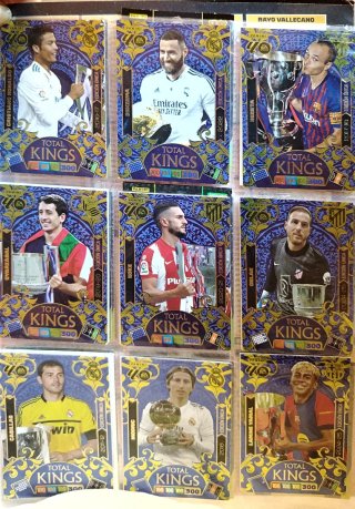Lote 16 Cromos Adrenalyn XL Total Kings