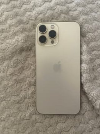 iPhone 13 Pro Max Gold