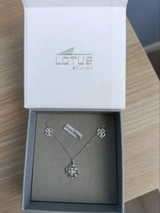 Conjunto Lotus Plata de Ley