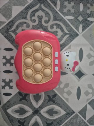 Juego de memoria electrónico Hello Kitty
