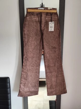 Pantalón Campana Metálico Scalpers Talla XS