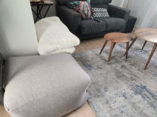Reposapiés Puff Sklum Gris