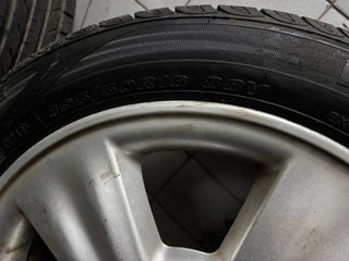 Neumático con llanta Renault 195/50 R16 88V