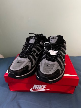 Zapatillas Nike P6000 Negro y Gris
