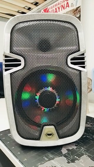 Altavoz Lexibook con luces || PRECIO NEGOCIABLE