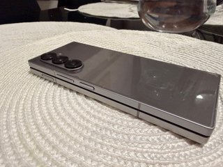 Samsung Galaxy Z Fold 6