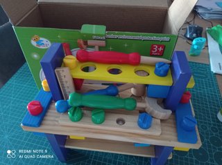 Banco de herramientas de madera para niños