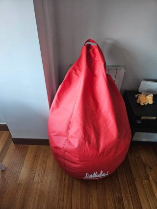 Puff Rojo de Piel Sintética