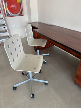 2 Sillas de escritorio giratorias IKEA