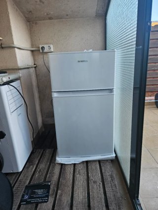 Nevera pequeña Infiniton de 2 puertas