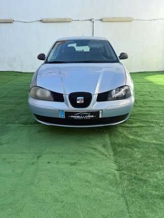 SEAT Ibiza 2004