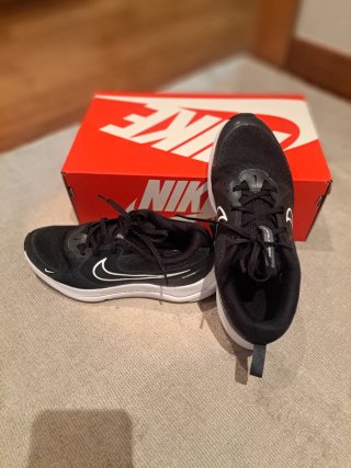 Zapatillas Nike Cosmic Runner Negras Talla 36.5