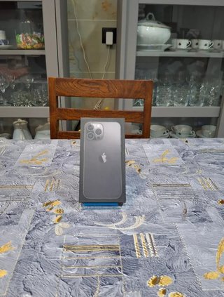 Caja iPhone 13 Pro Max grafito
