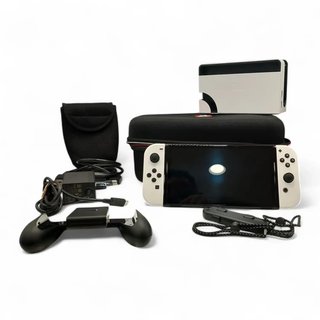CONSOLA NINTENDO SWITCH OLED + ACCESORIOS + FUNDA