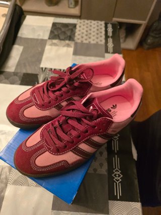 Zapatillas Adidas Samba Granate y Rosa