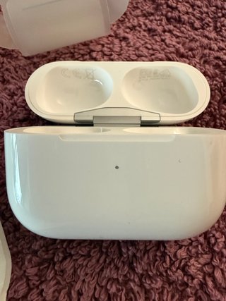 Estuche AirPods Pro 1a Generación Apple