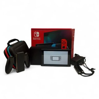 CONSOLA NINTENDO SWITCH 32GB  + CAJA Y ACCESORIOS
